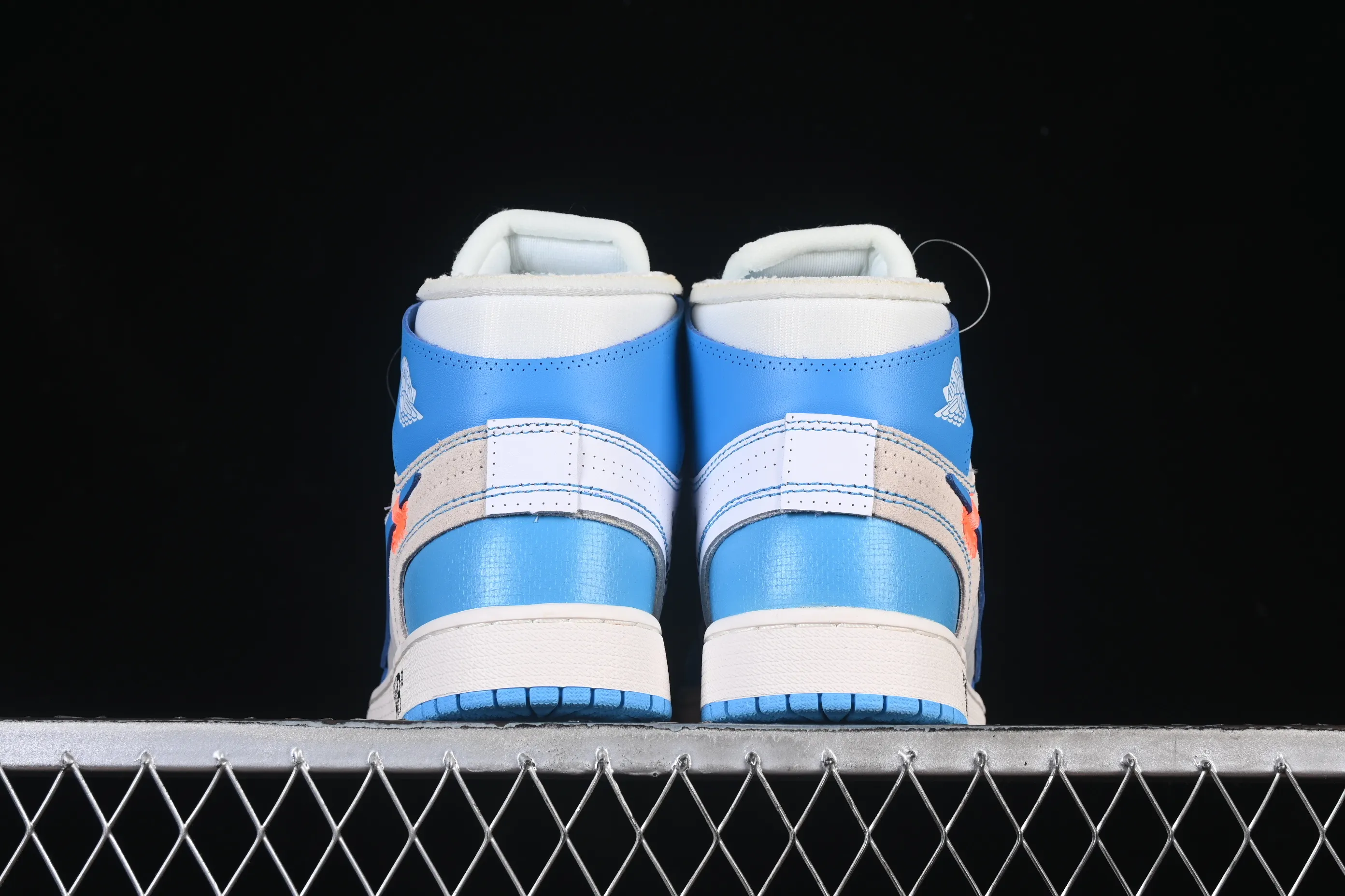 All categories Air Jordan Jordan series basketball shoes Air Jordan 1 High pure original special price Off White x Air Jordan OW AJ1 Joe 1 joint North Carolina blue high-top basketball shoes AQ0818-148